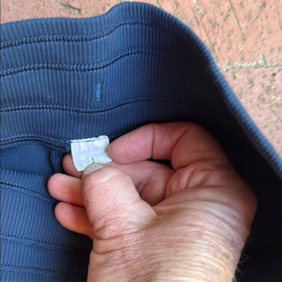 Lululemon navy dance joggers- read description - Picture 2 of 3